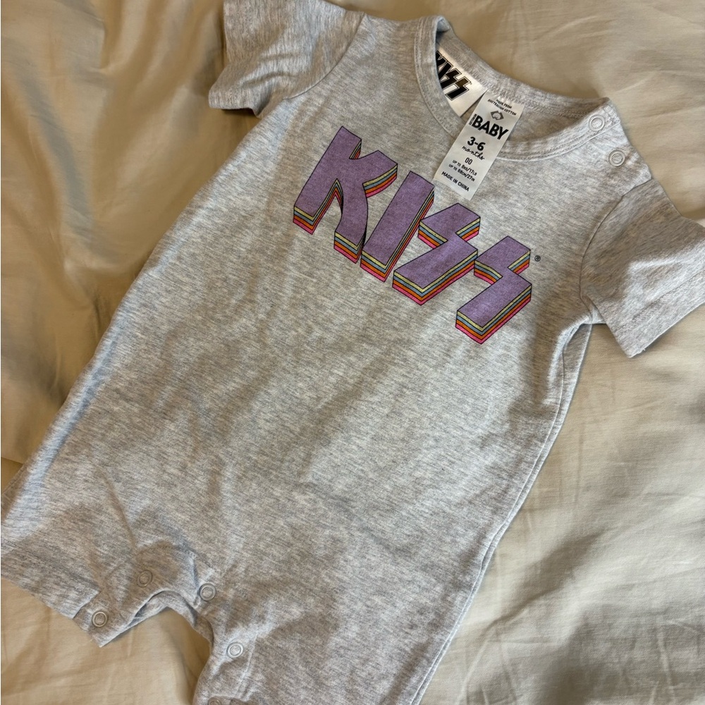 Kiss Baby Romper in Gray with Colorful Logo